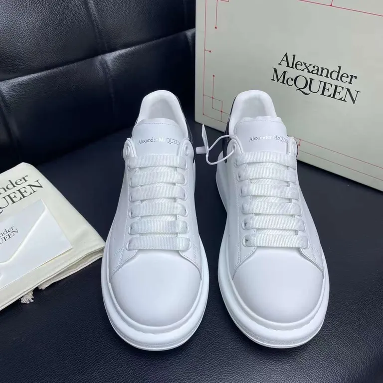 Alexander McQueen Shoe 